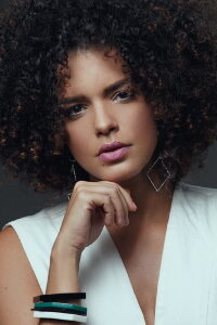 Kizi Vaz