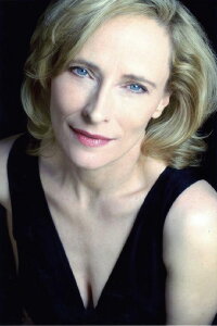 Laila Robins