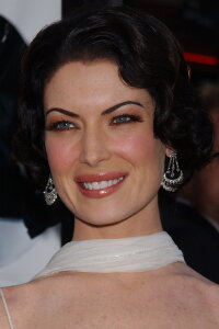 Lara Flynn Boyle