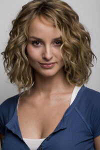 Lara-Joy Körner