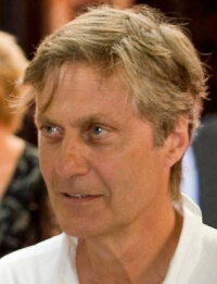 Lasse Hallström