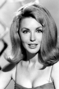 Laura Devon