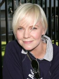 Laura Harris