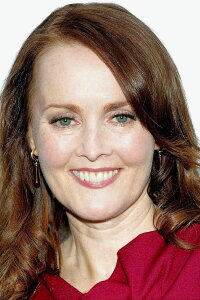Laura Innes