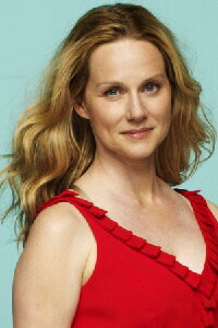 Laura Linney