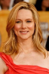 Laura Linney