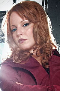 Lauren Ambrose