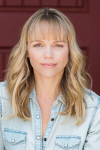 Lauren Bowles