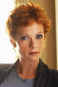 Lauren Holly