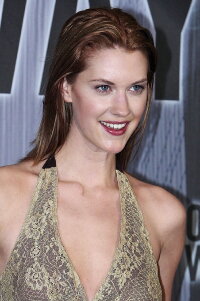 Lauren Lee Smith