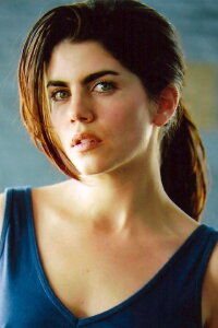 Lea Moreno Young