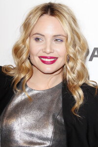 Leah Pipes
