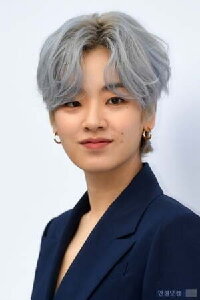 Lee Joo-young
