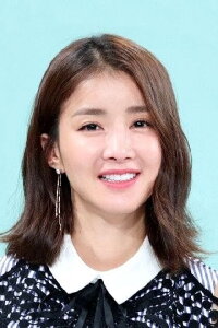 Lee Si-young
