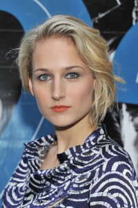 Leelee Sobieski