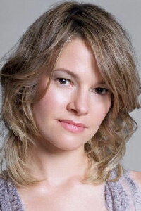 Leisha Hailey