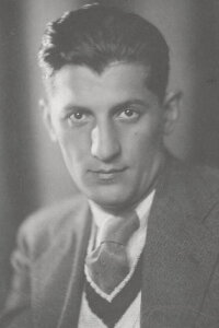 Leon Khoja-Einatoff