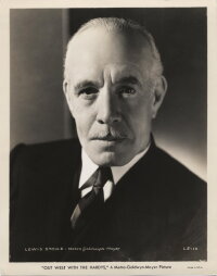 Lewis Stone