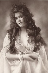 Liane Haid