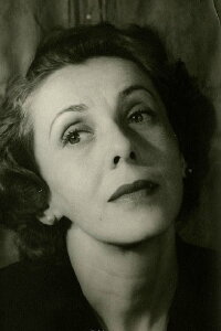 Lili Darvas