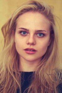Lili Epply