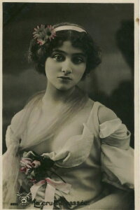 Lilian Greuze