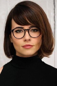 Linda Cardellini