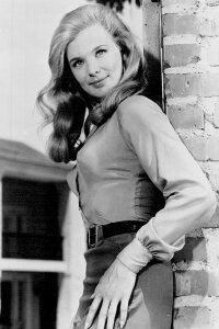 Linda Evans