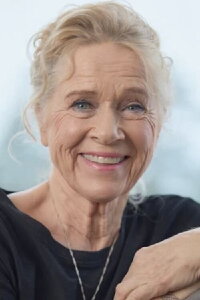 Liv Ullmann