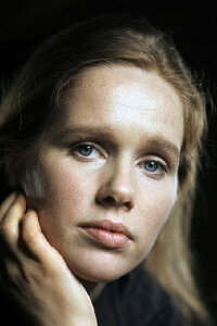 Liv Ullmann