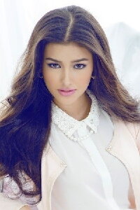 Liza Soberano