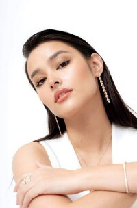 Liza Soberano