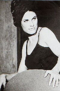 Lola Larson