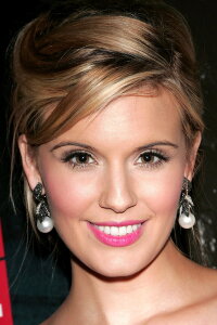 Maggie Grace