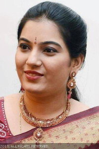 Mahanadhi Shobana