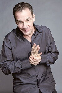 Mandy Patinkin