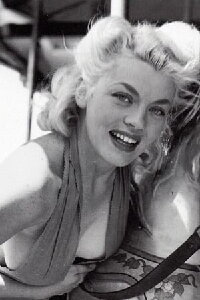 Maria Stinger