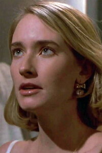 Marianna Elliott