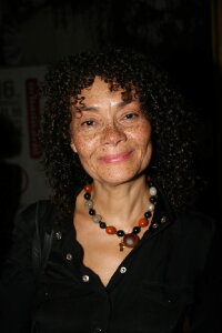 Mariette Monpierre