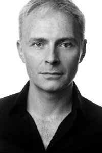 Mark Bonnar