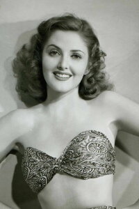 Martha Vickers