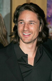 Martin Henderson