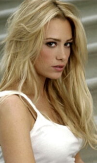 Martina Stella