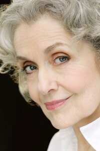 Mary Beth Peil
