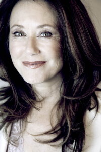 Mary McDonnell