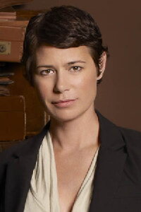 Maura Tierney