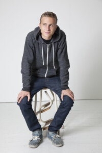 Max Hubacher