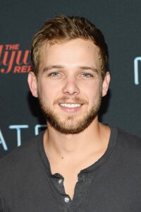 Max Thieriot