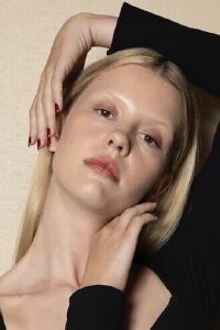 Mia Goth