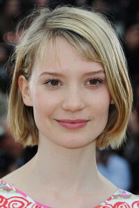 Mia Wasikowska